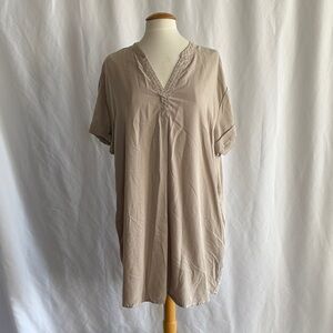 Hilary Radley dress with cuffed sleeves / XL / tan